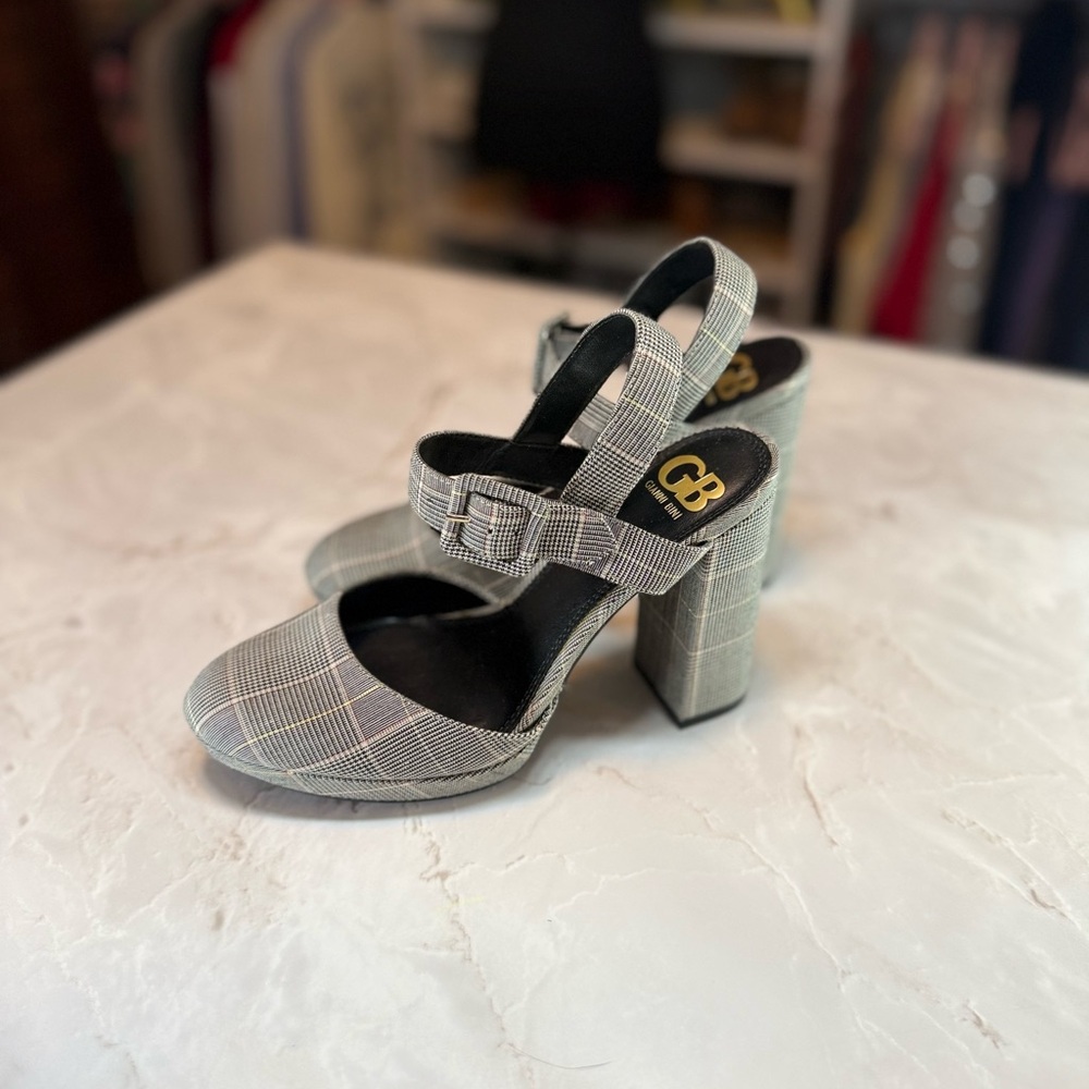 Gianni Bini Gray Plaid Block Heel Pumps